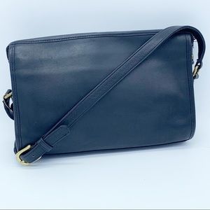 COPY - Coach Black Vintage Taylor leather shoulder